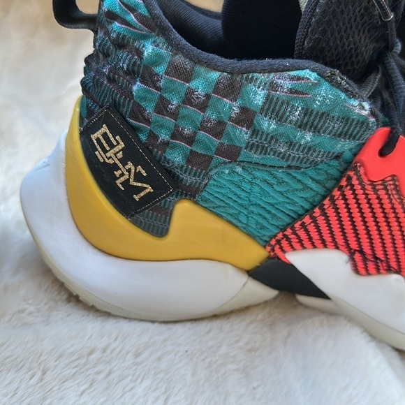 Jordan Why Not Zer0.2 BHM Black History Month Westbrook Nike Size 10 - Picture 12 of 16